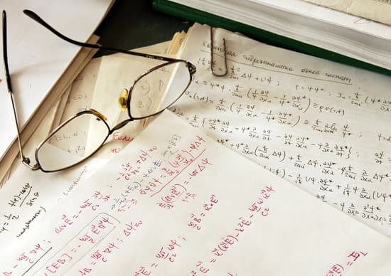 大学本科应届生自我鉴定